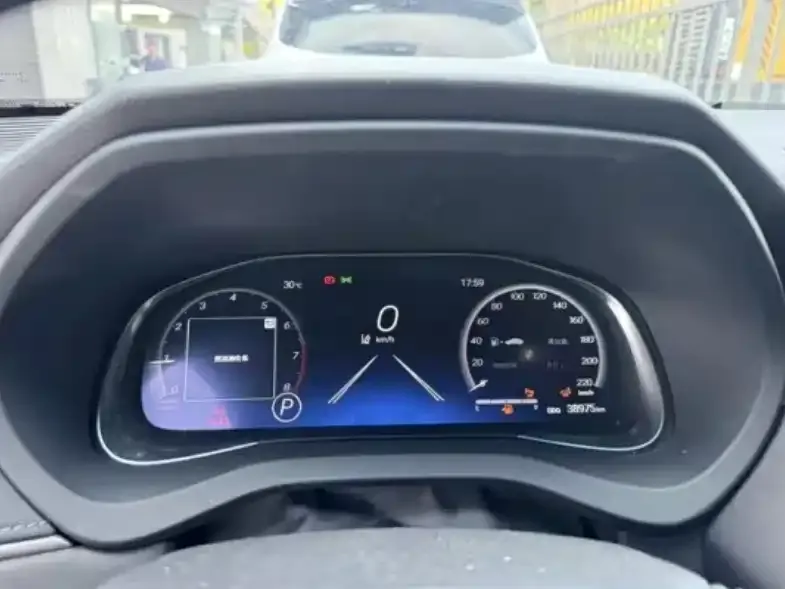 Toyota Venza 2023 из CN, фото 3
