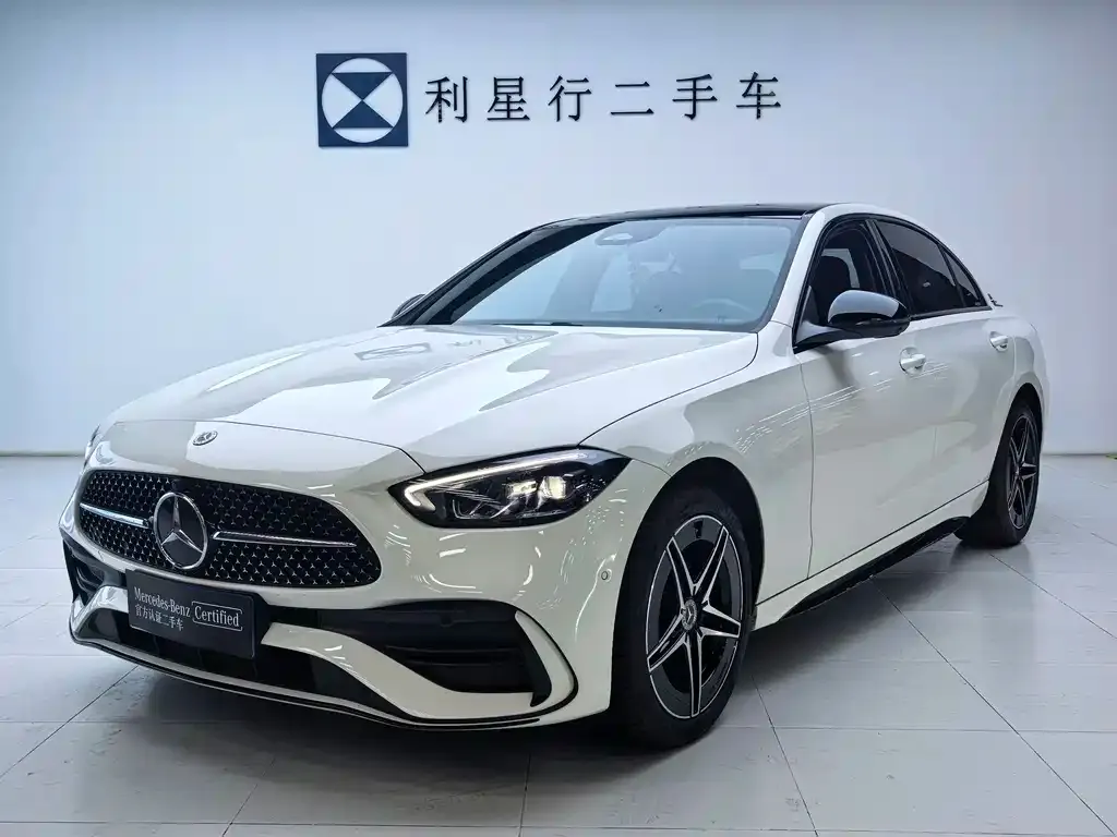 Mercedes-Benz C-Class — фото 1