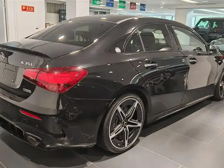 Mercedes-Benz A-Class AMG — фото 5