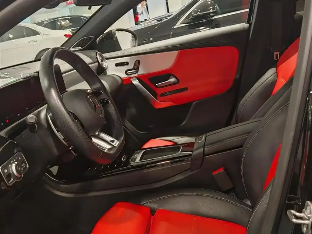Mercedes-Benz A-Class AMG — фото 2