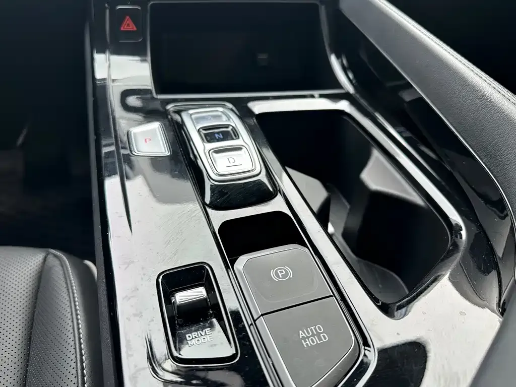 Hyundai Custo 2024 из CN, фото 9