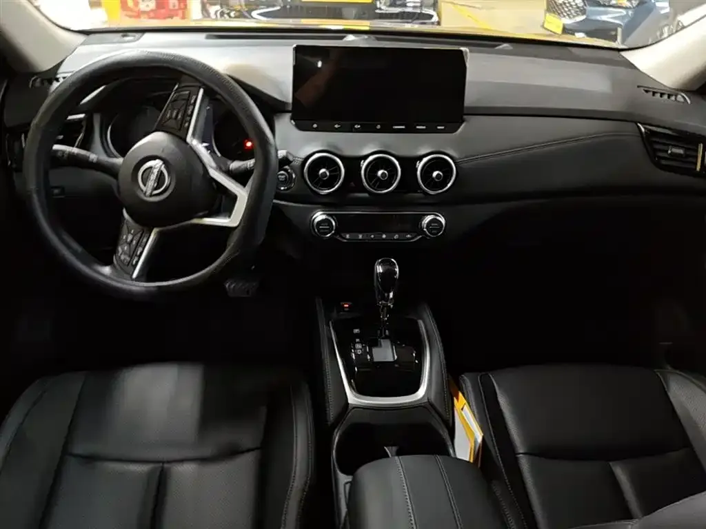 Nissan X-Trail 2025 из CN, фото 2