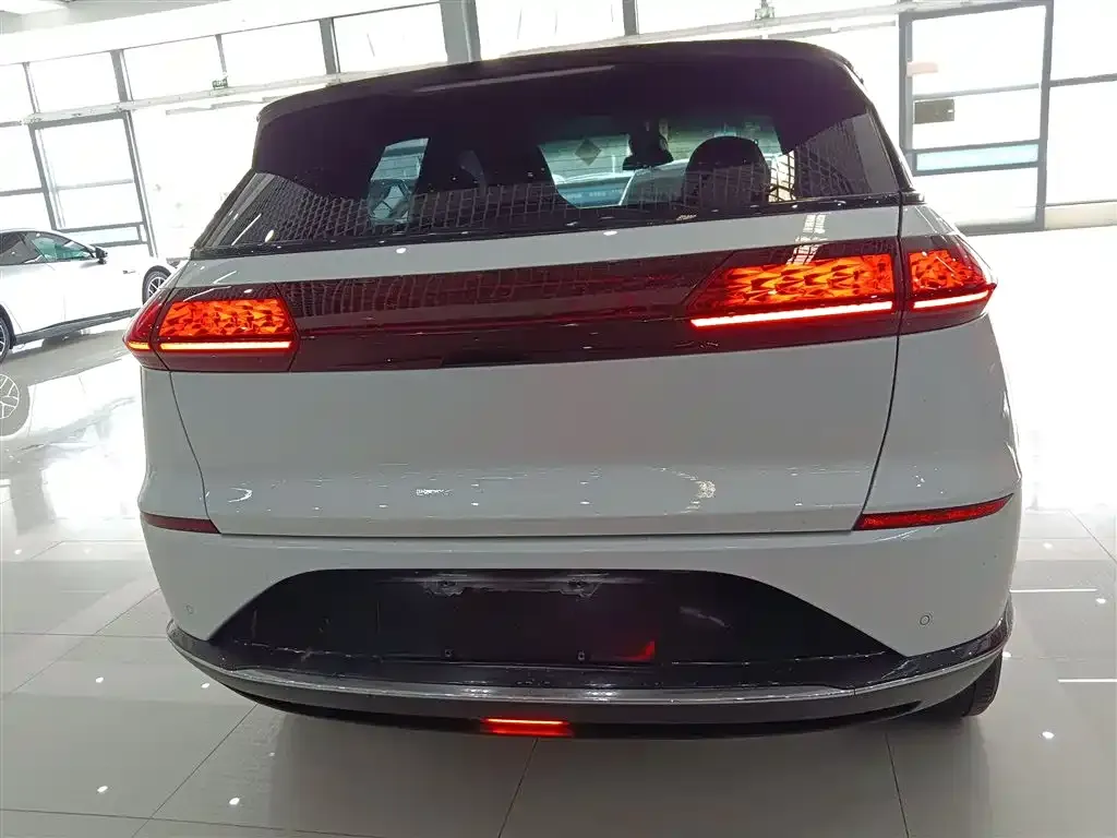 XPeng G3 2023 из CN, фото 6