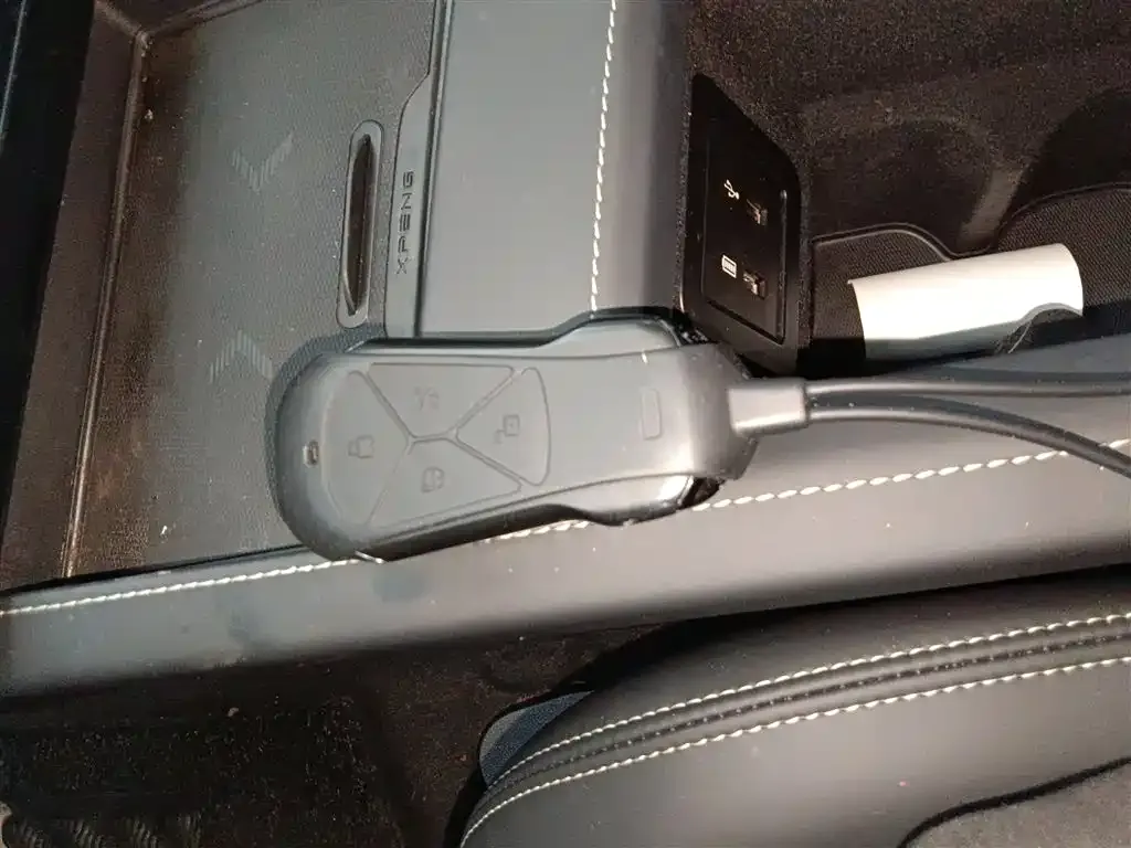 XPeng G3 2023 из CN, фото 3