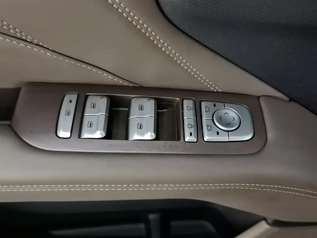 Wuling 星光560新能源 2026 из CN, фото 10