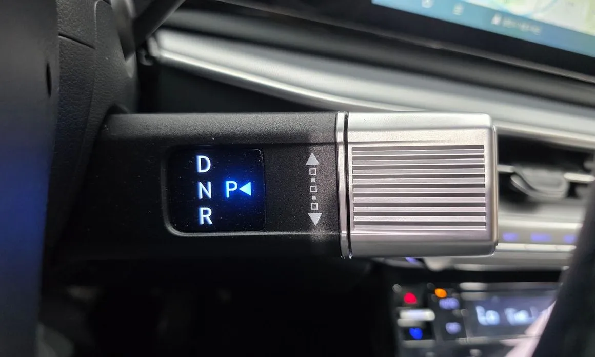 Hyundai Grandeur 2025 из KR, фото 2