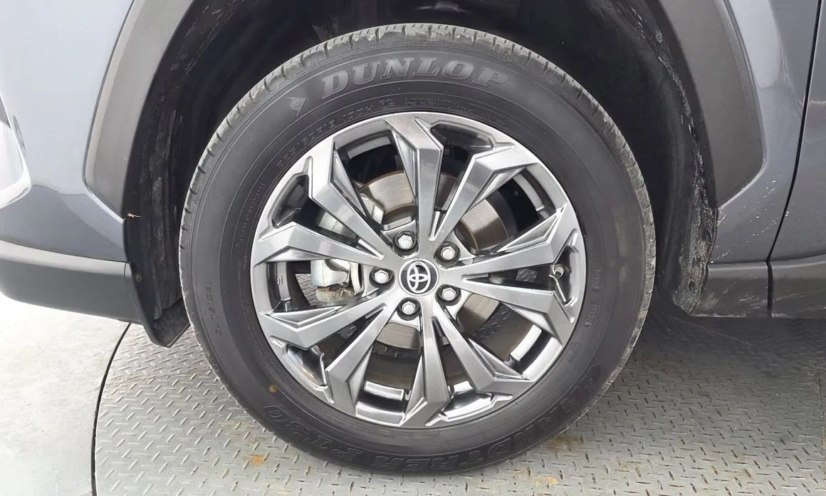 Toyota RAV4 2023 из KR, фото 10