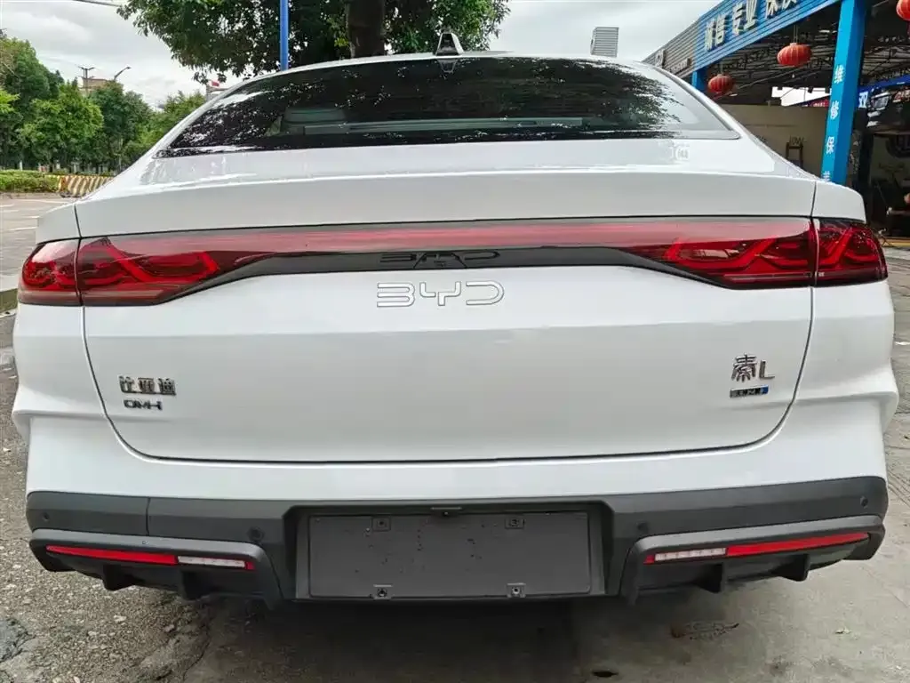 BYD Qin L — фото 7