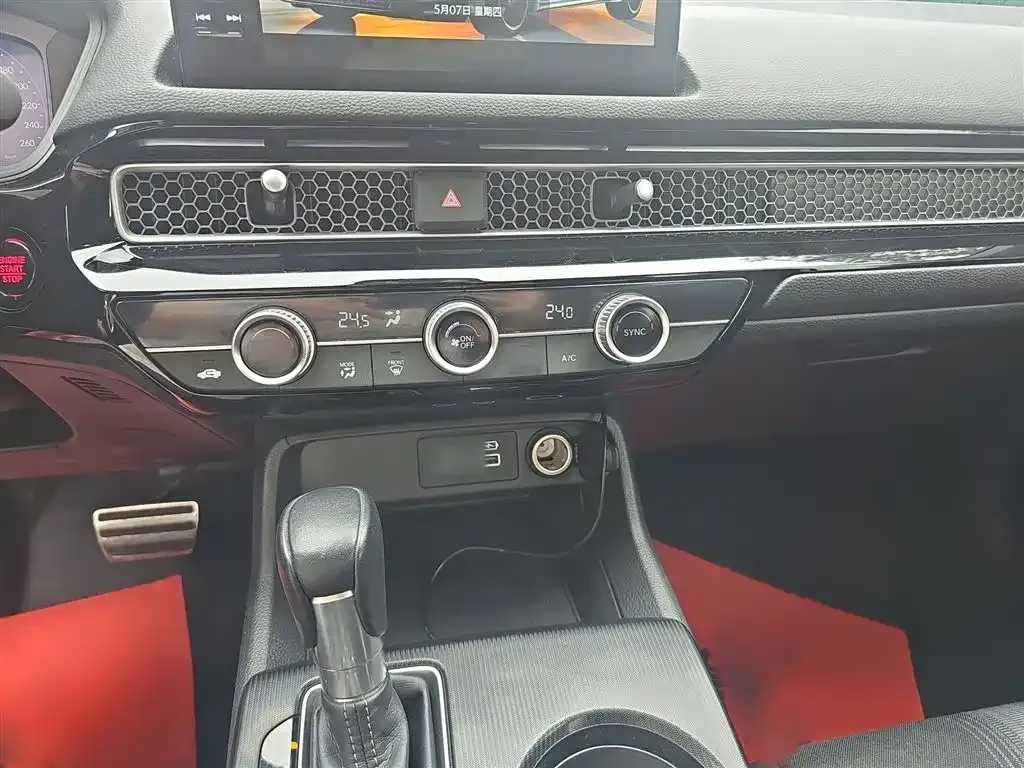 Honda Civic — фото 7