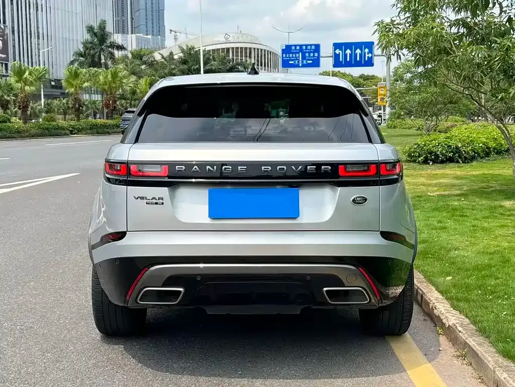 Land Rover Velar — фото 10