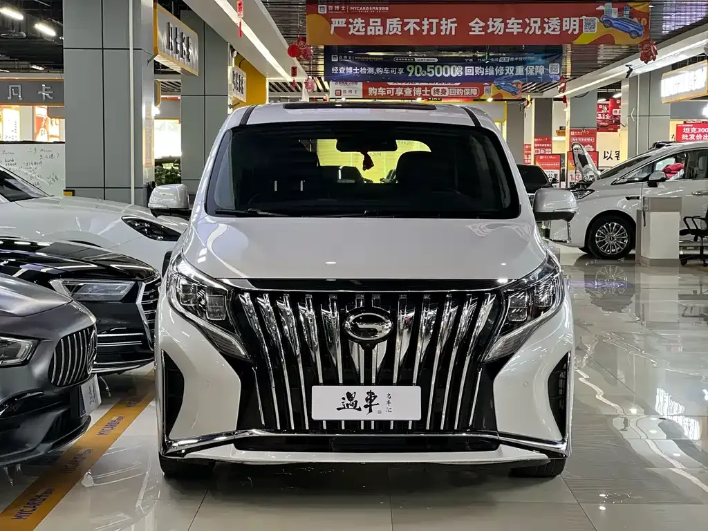 GAC Motor Trumpchi M8 — фото 10