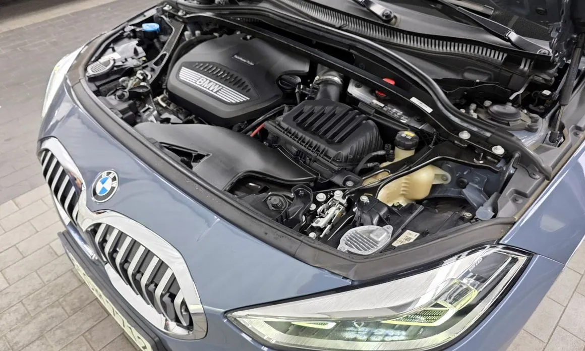 BMW 1-Series 2021 из KR, фото 9