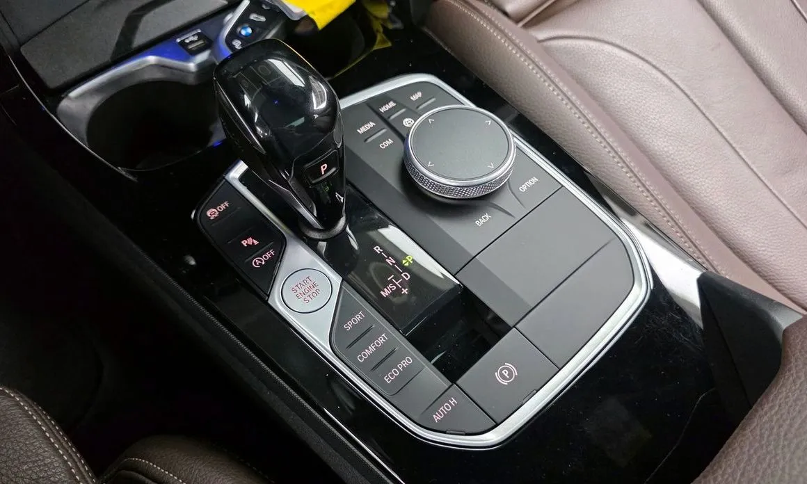 BMW 1-Series 2021 из KR, фото 8