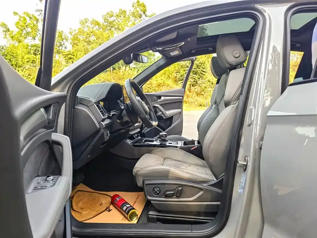 Audi Q5L Sportback — фото 3