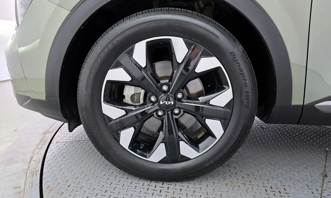 Kia Sportage — фото 9