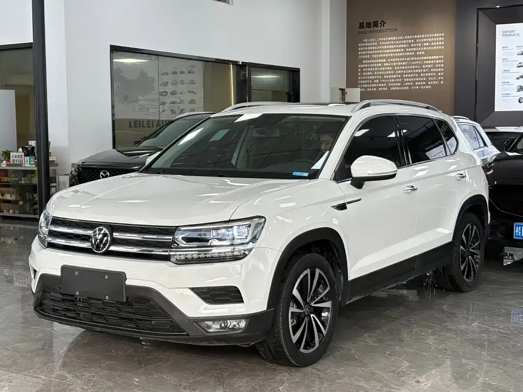 Volkswagen Tharu — фото 1