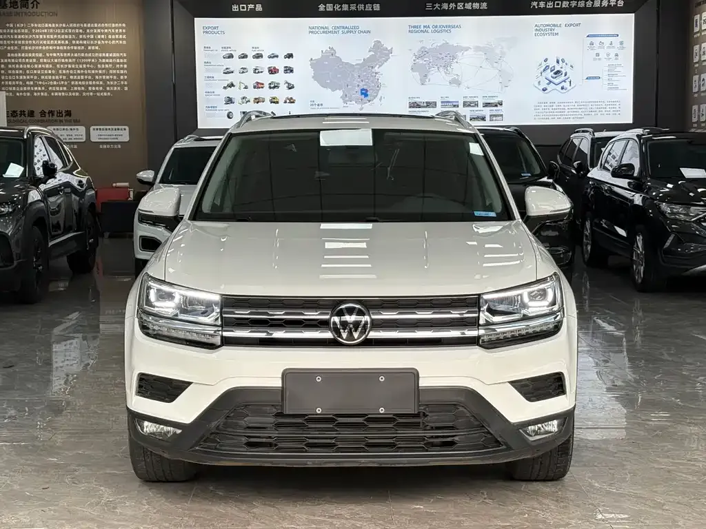 Volkswagen Tharu — фото 4