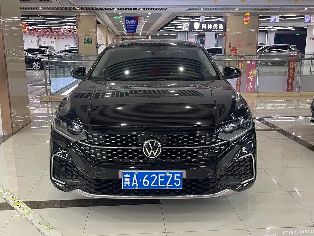 Volkswagen Passat — фото 5
