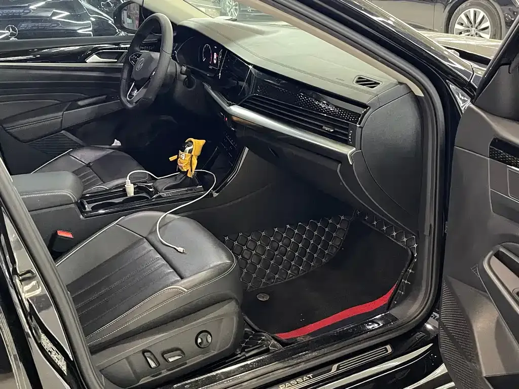 Volkswagen Passat — фото 2