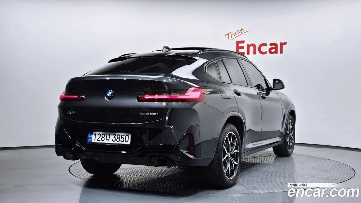BMW X4 2023 из KR, фото 9