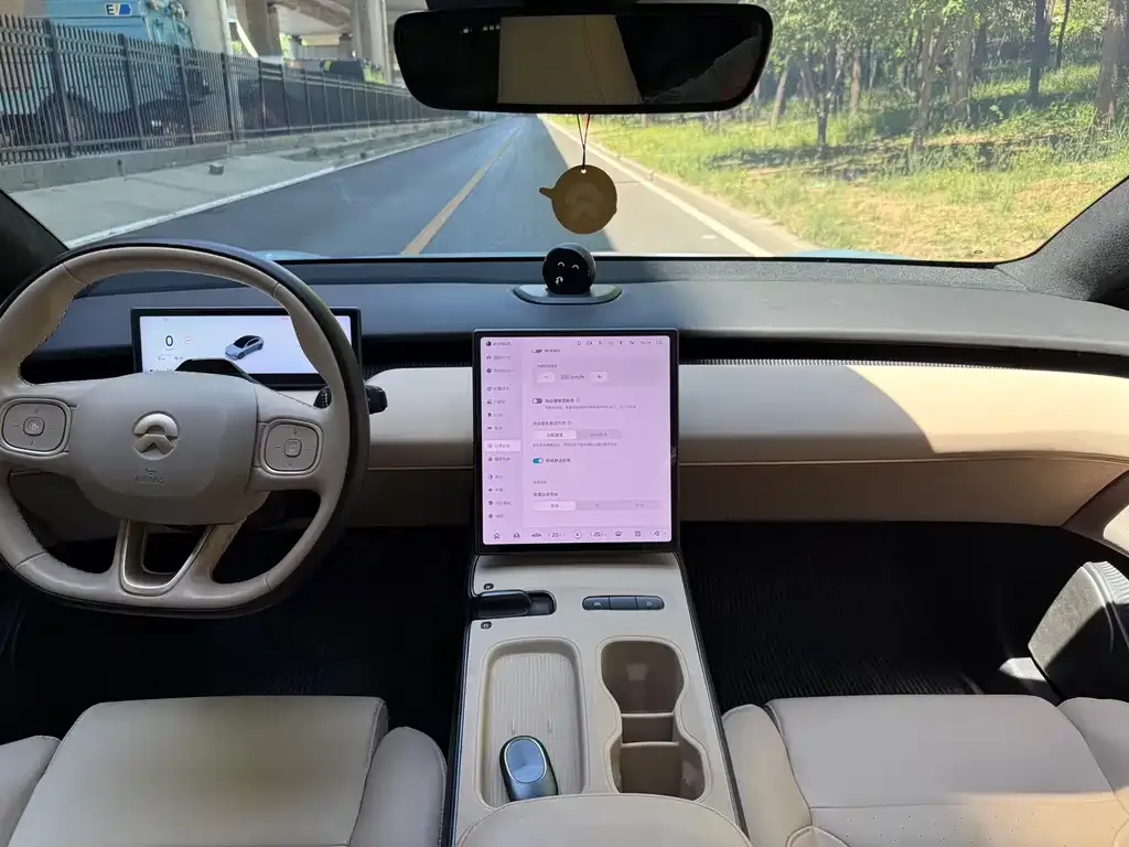 NIO ET5 2023 из CN, фото 9