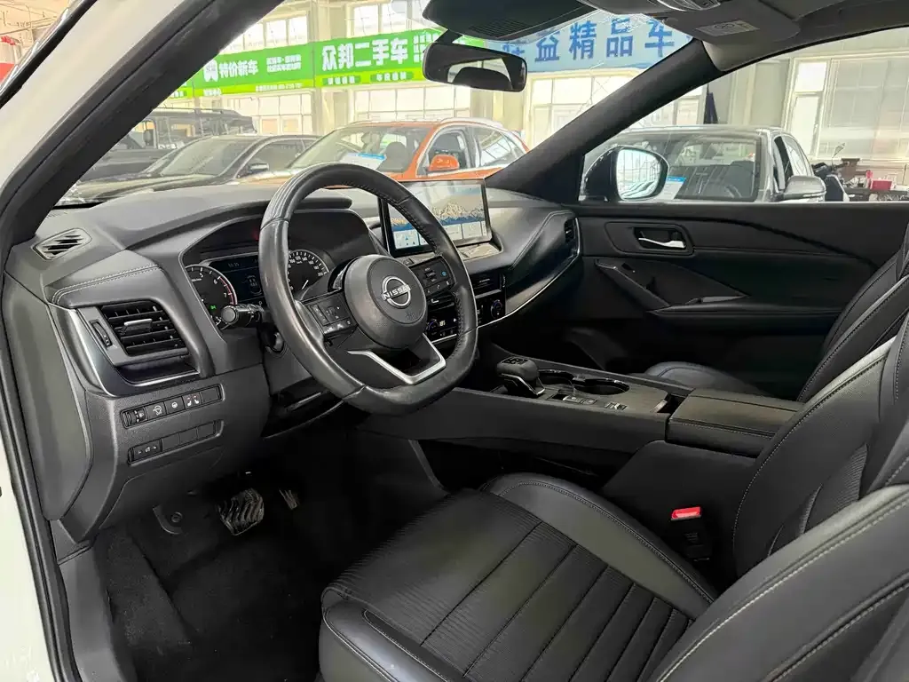 Nissan Qashqai — фото 10