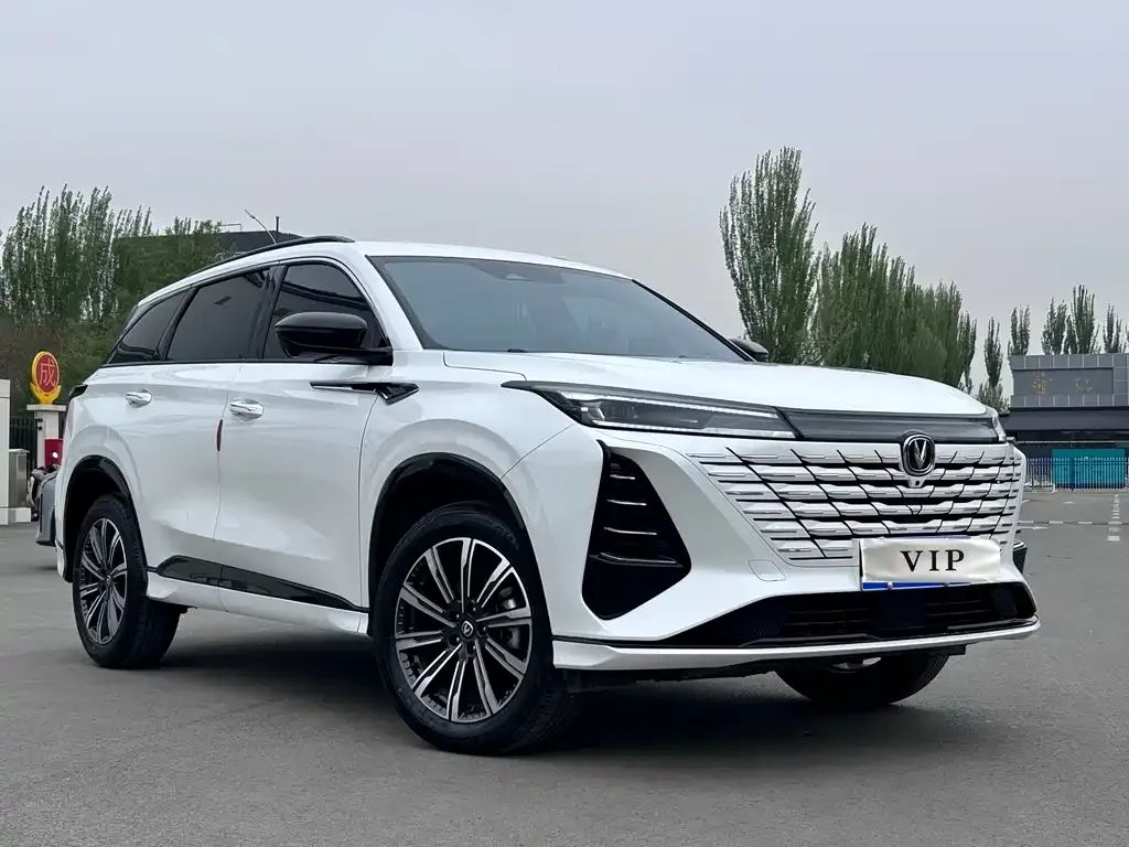 Changan CS75PLUS — фото 7