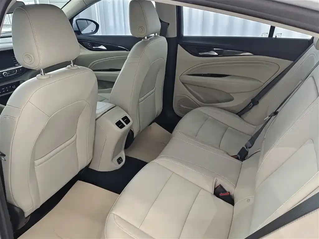 Buick Regal — фото 2
