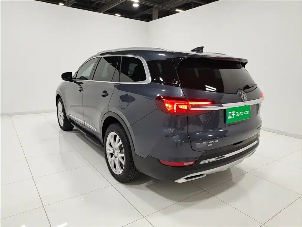Buick Enclave 2023 из CN, фото 6