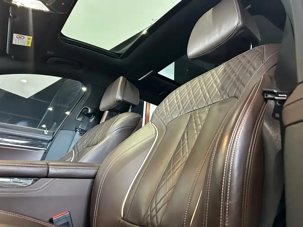 BMW 7 Series 2022 из CN, фото 6
