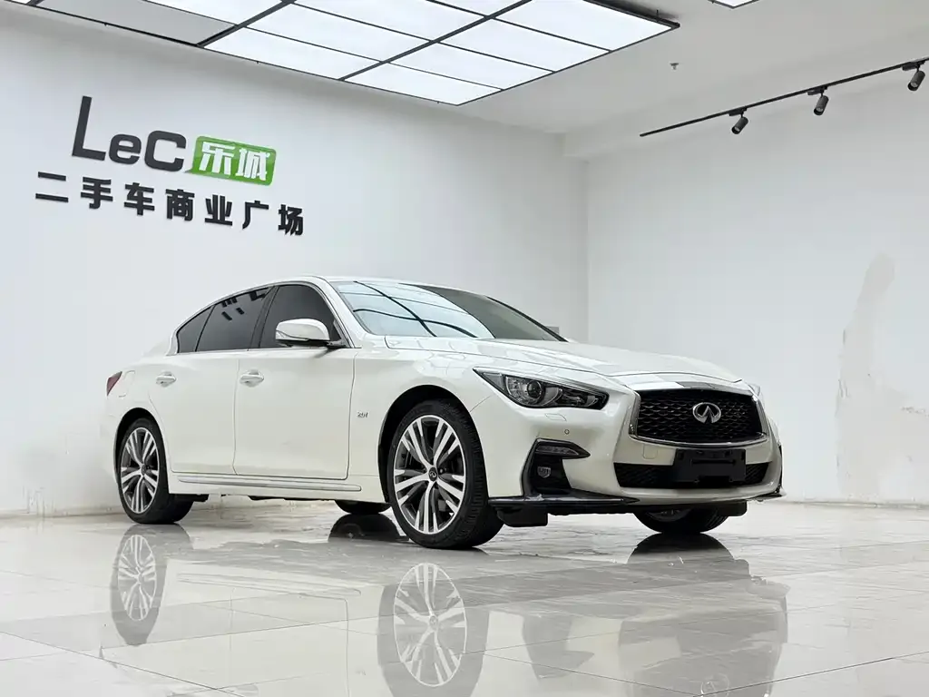 Infiniti Q50L — фото 7