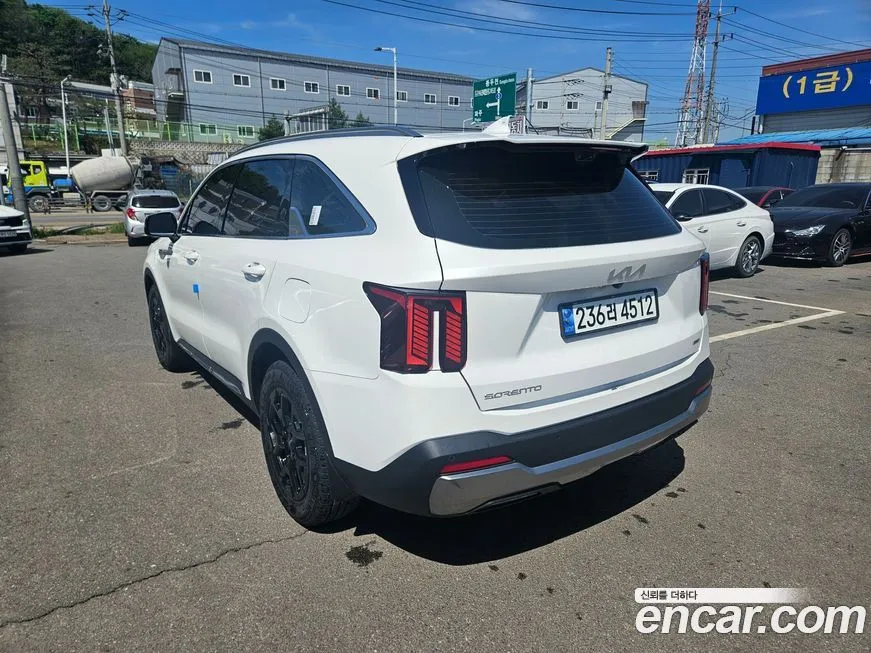 Kia Sorento — фото 6