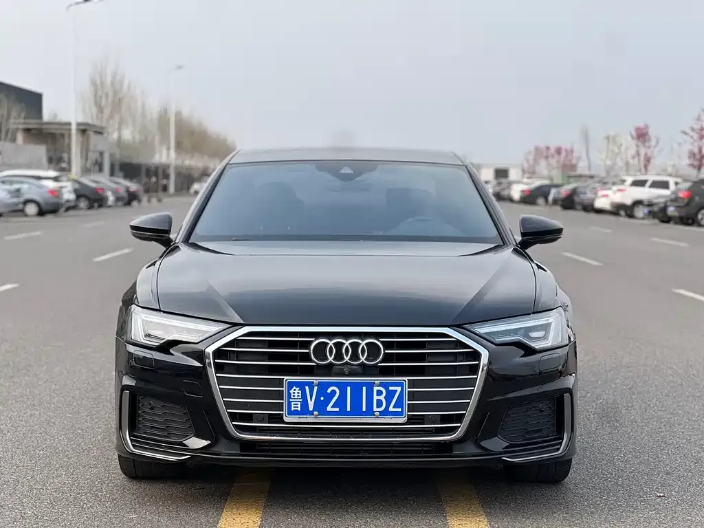 Audi A6L — фото 2