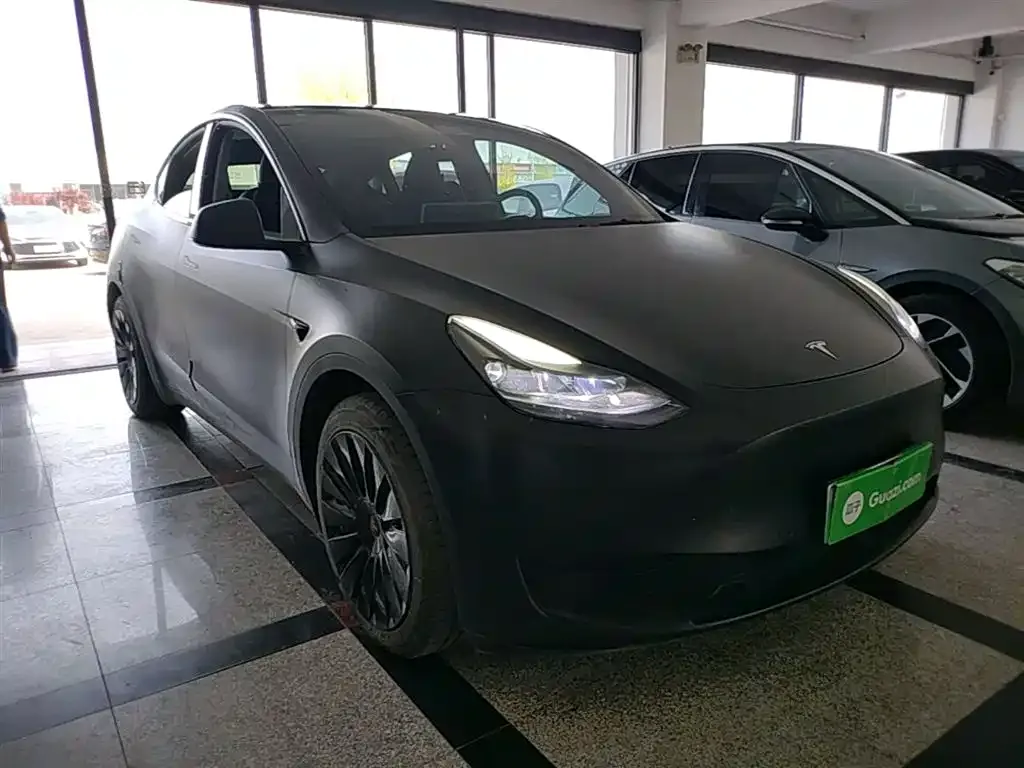 Tesla Model Y — фото 4