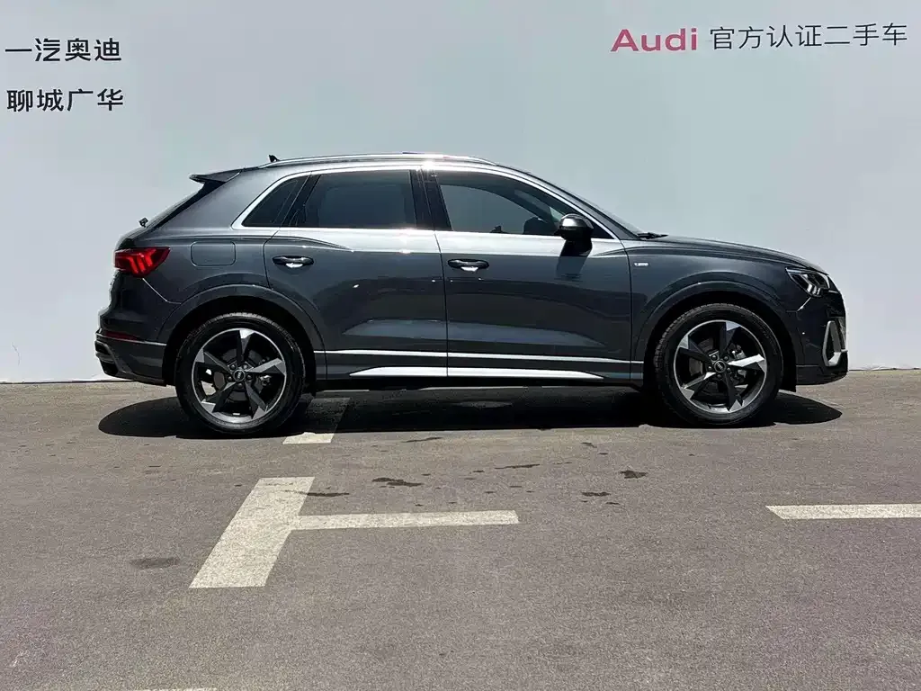 Audi Q3 — фото 5
