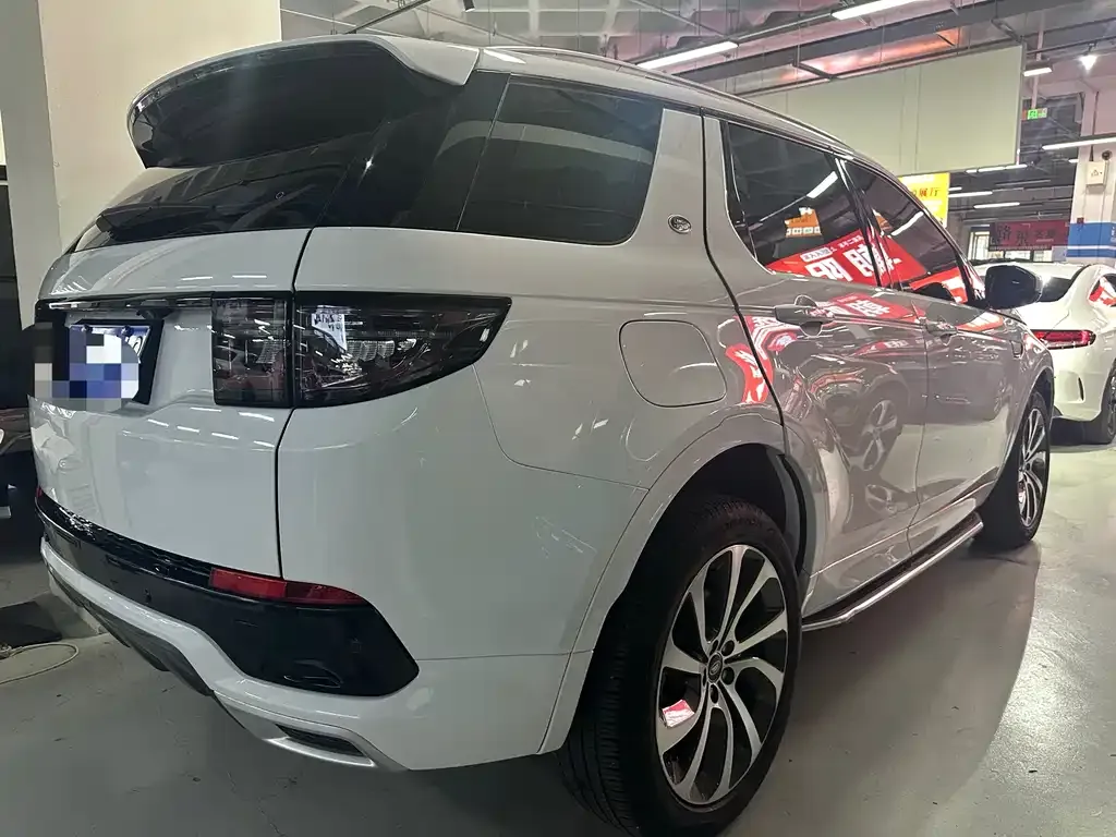 Land Rover Discovery Sport — фото 8