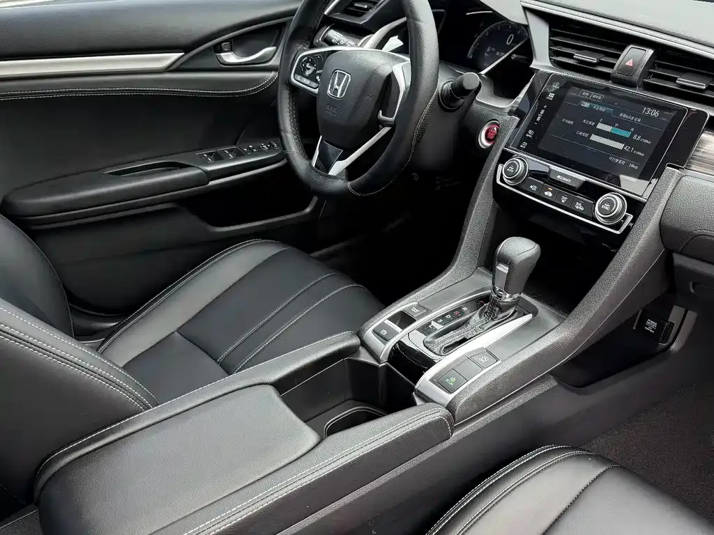 Honda Civic — фото 3
