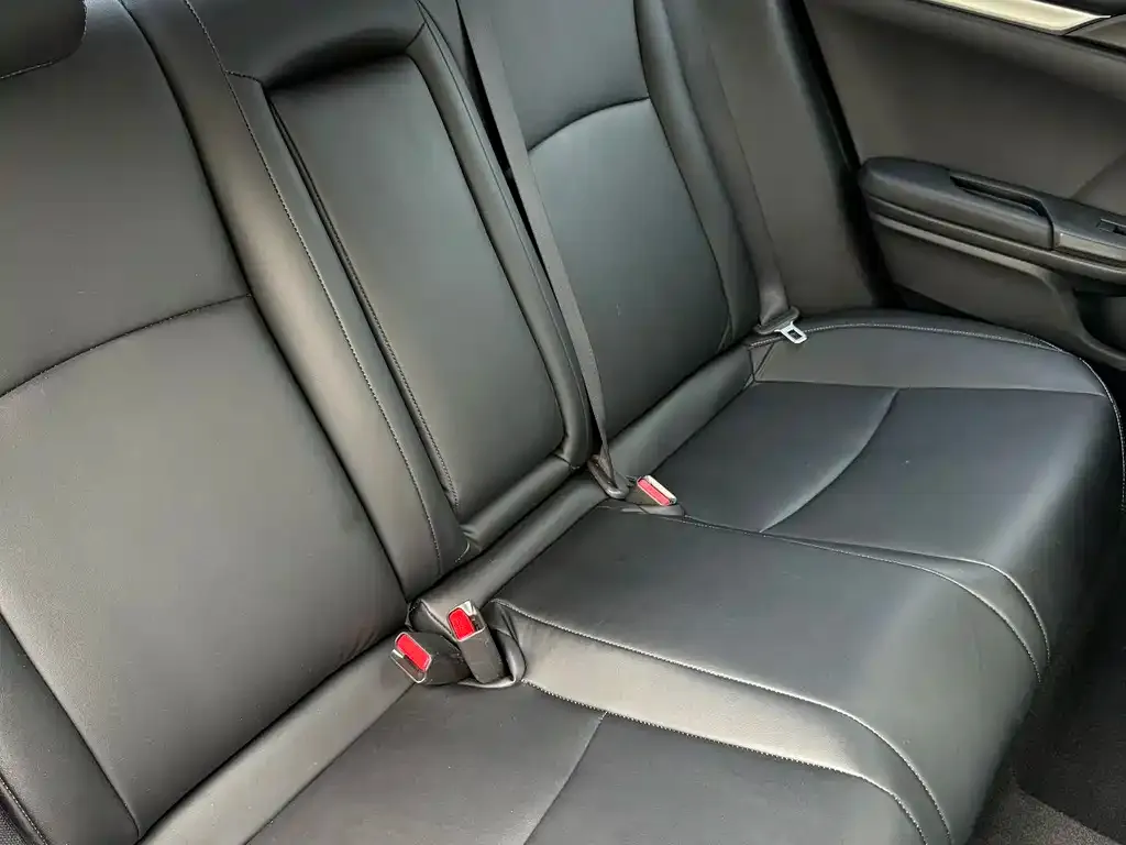 Honda Civic — фото 2