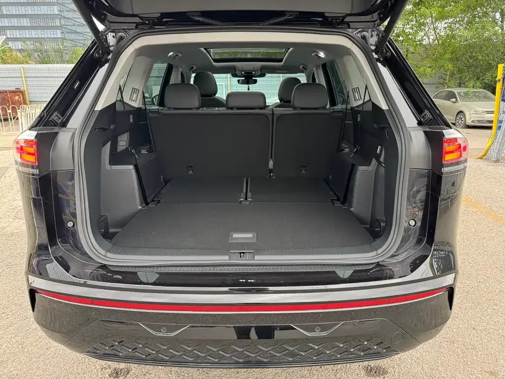 Volkswagen Teramont X 2026 из CN, фото 3