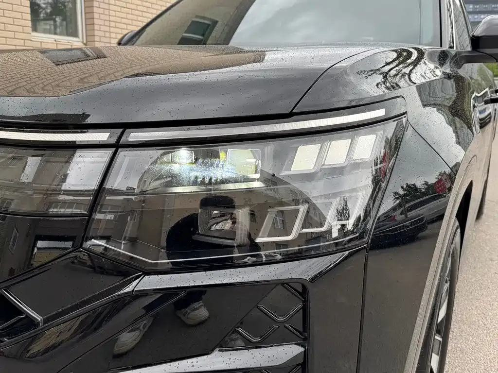 Volkswagen Teramont X 2026 из CN, фото 4