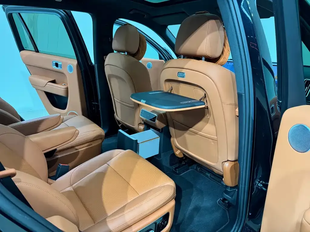 Li Auto L8 2024 из CN, фото 8