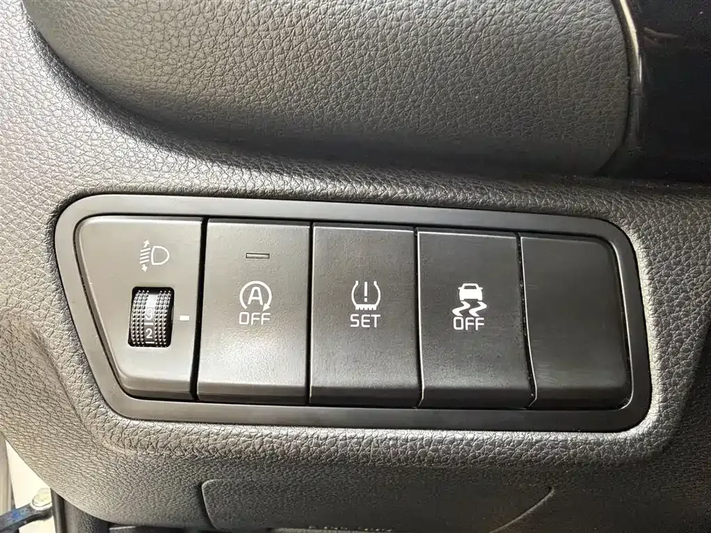 Kia KX3 — фото 10