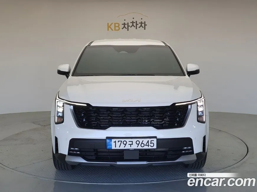 Kia Sorento — фото 1