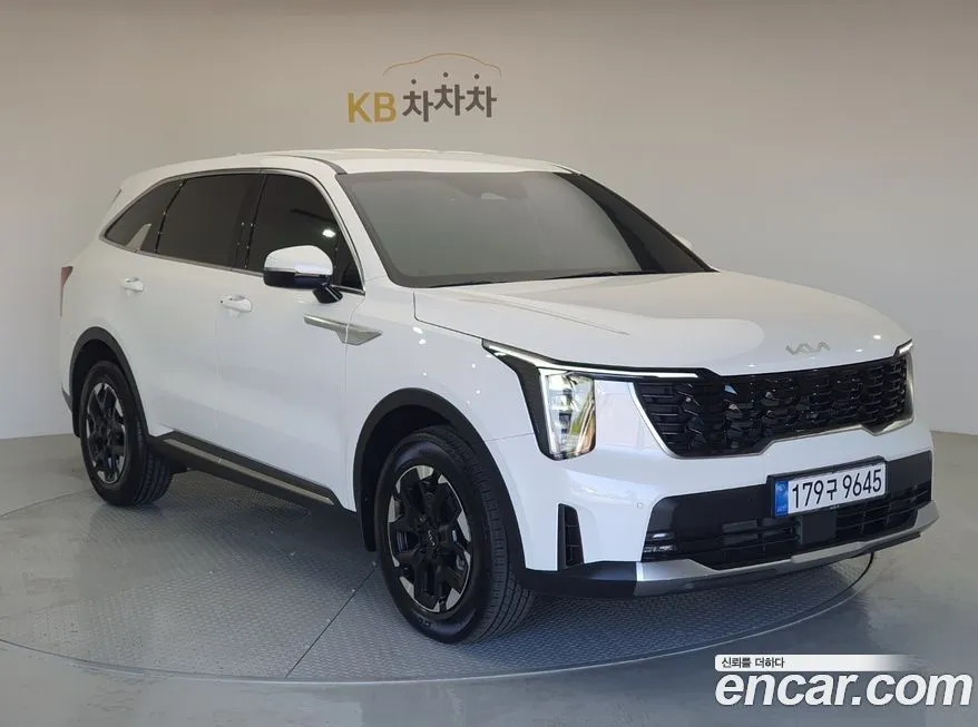 Kia Sorento — фото 9