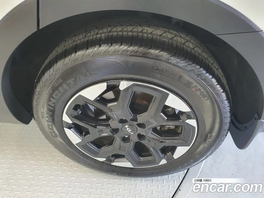 Kia Sorento — фото 10