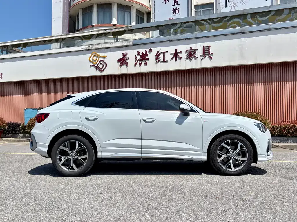 Audi Q3 Sportback 2021 из CN, фото 8