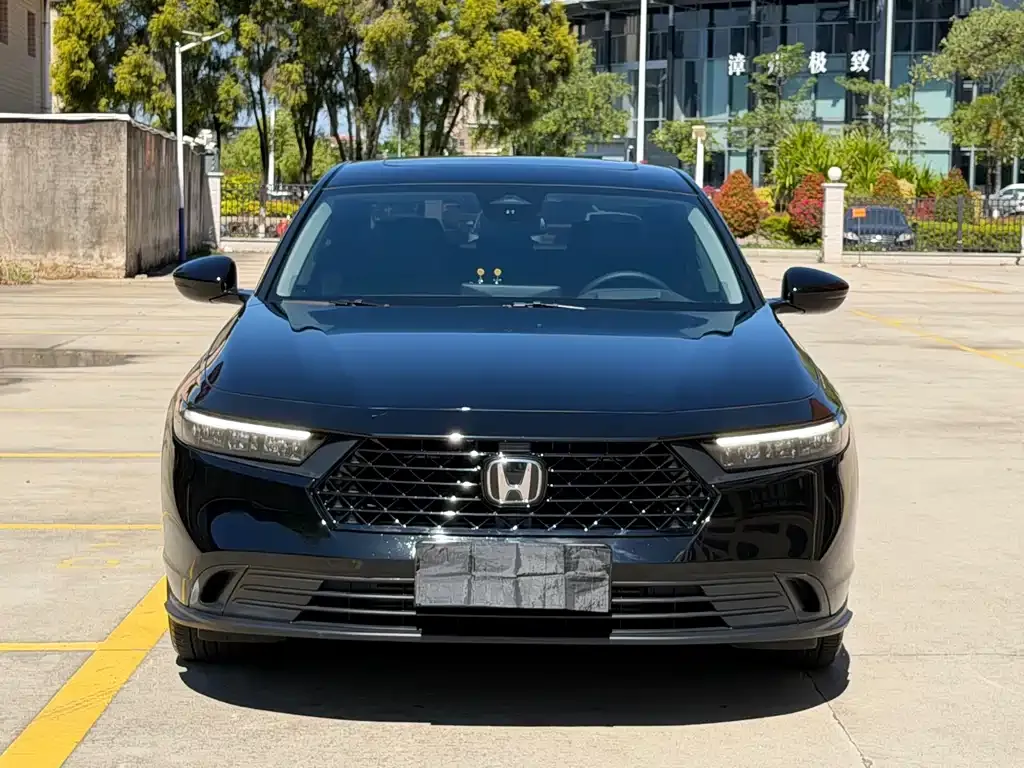 Honda Accord — фото 3
