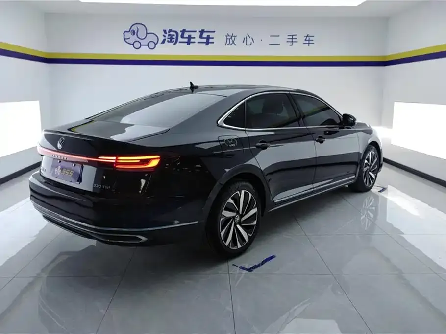 Volkswagen Passat — фото 9