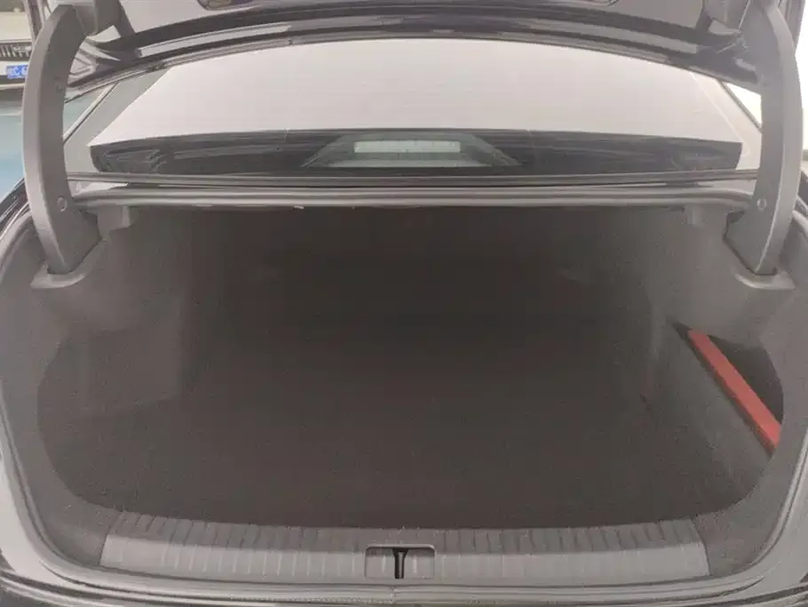 Volkswagen Passat — фото 4