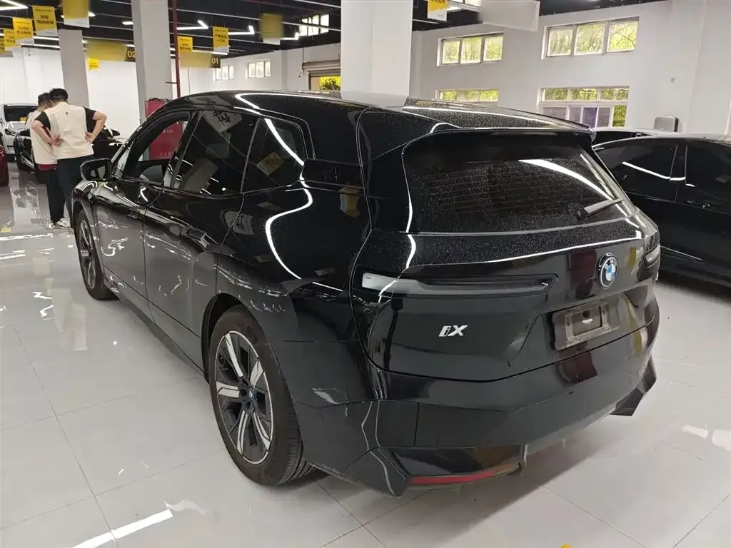 BMW iX 2023 из CN, фото 4